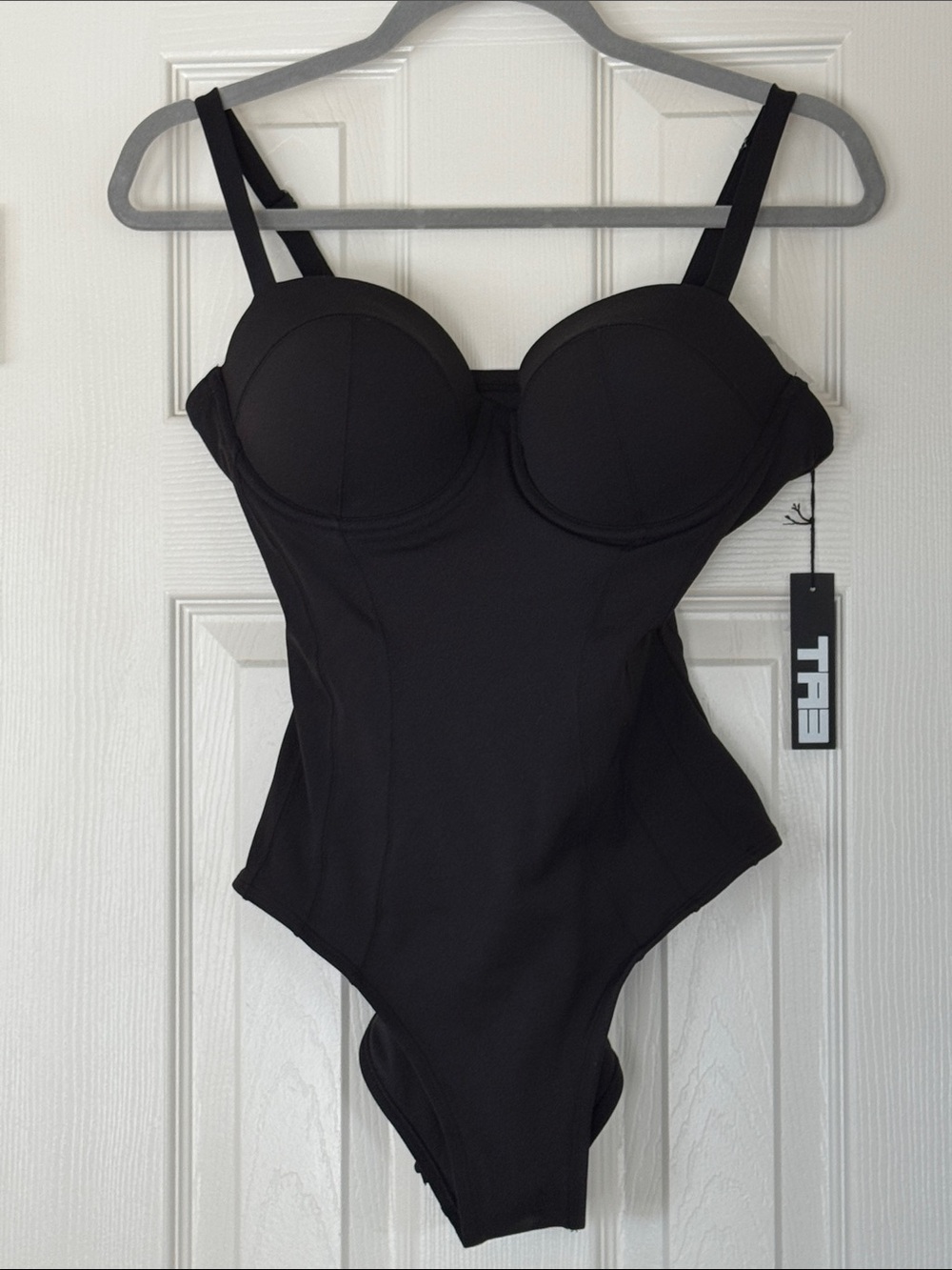$188 TA3 Lushy One Piece Swimsuit Black M/Regular Long D/DD Cup NWT - Picture 7 of 9